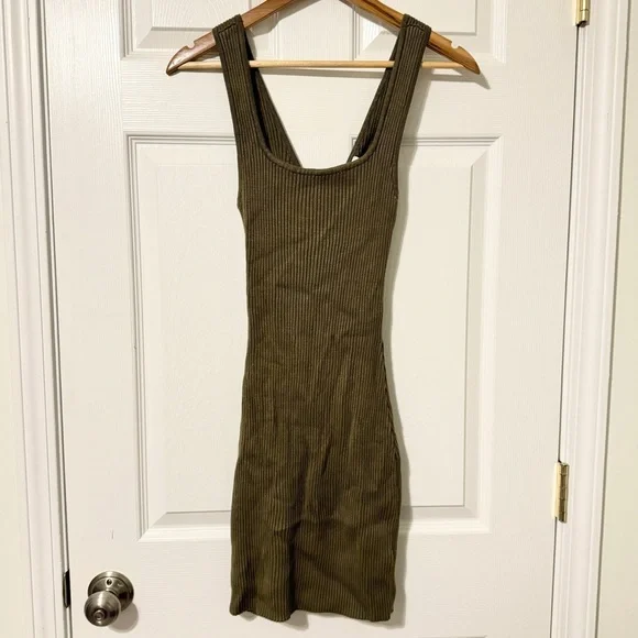 Abercrombie & Fitch Reversible Knit Ribbed Mini Dress Size Small Green Sweater - Picture 3 of 8
